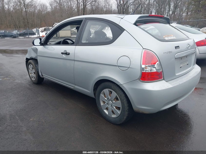 2011 Hyundai Accent Gl