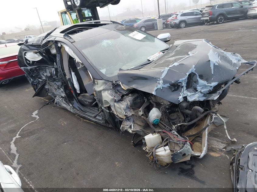 VOLVO XC90 3.2 R-DESIGN