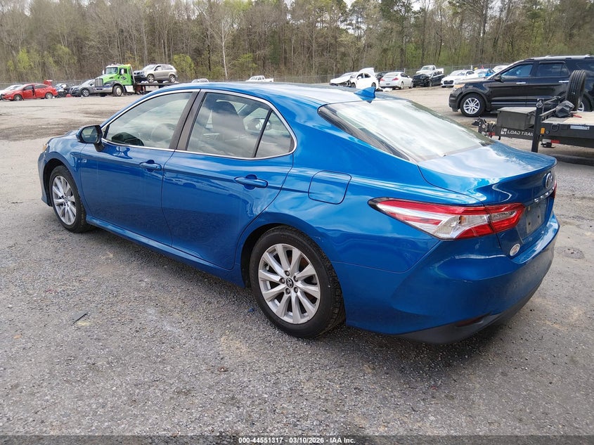 2020 Toyota Camry Le