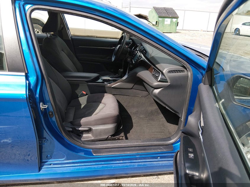 2020 Toyota Camry Le