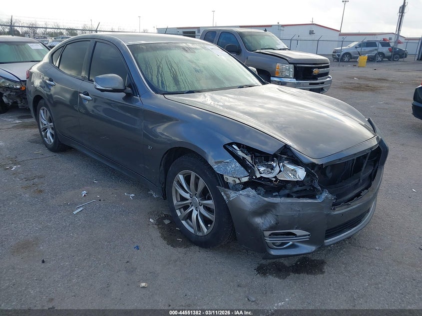 2017 Infiniti Q70 3.7X