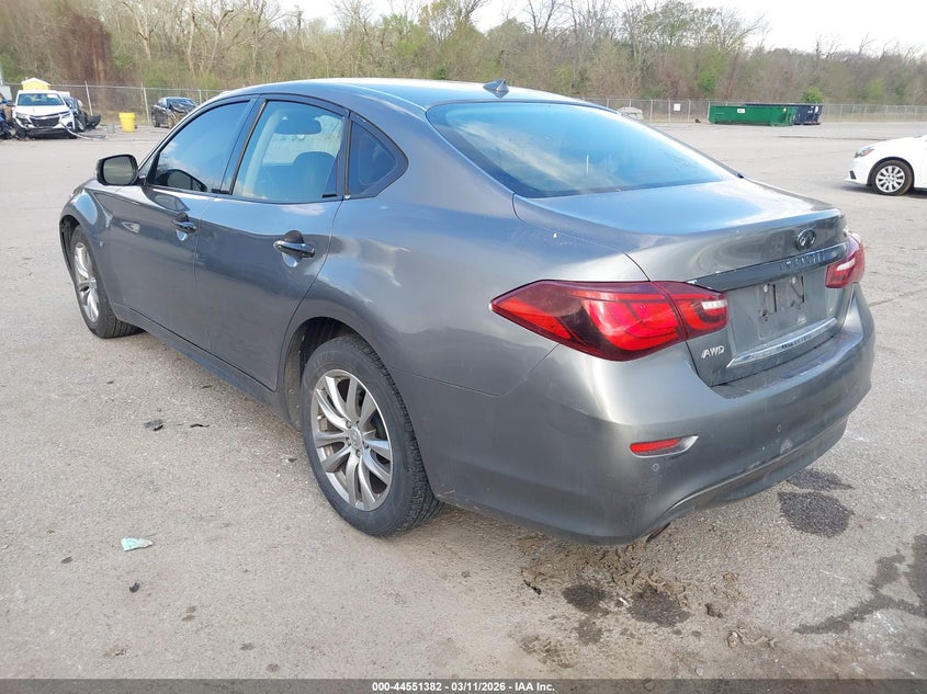 2017 Infiniti Q70 3.7X
