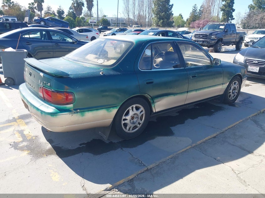 1995 Toyota Camry Le