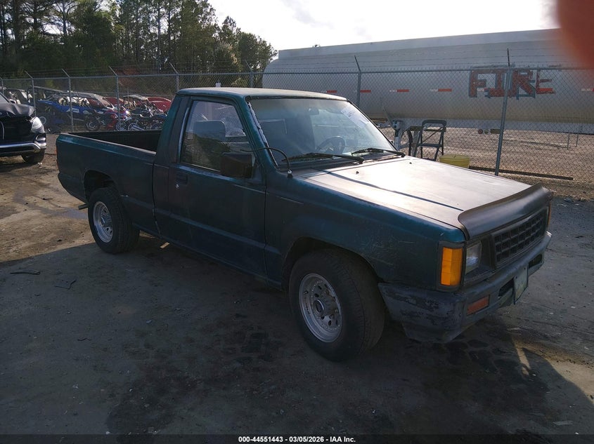 1992 Mitsubishi Mighty Max / S