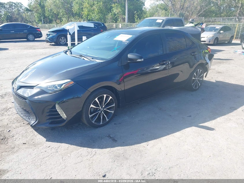 Vin: 5yfburhe5jp792445, lot: 45048378, toyota corolla se 20182