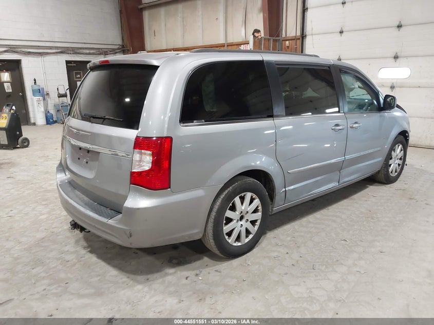 2014 Chrysler Town & Country Touring