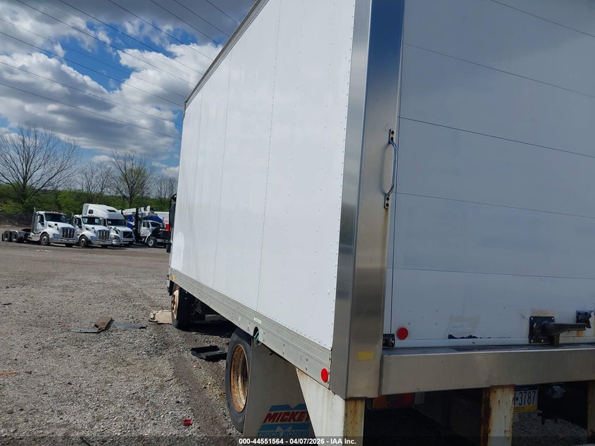 2010 ISUZU DSL REG VAN N/A