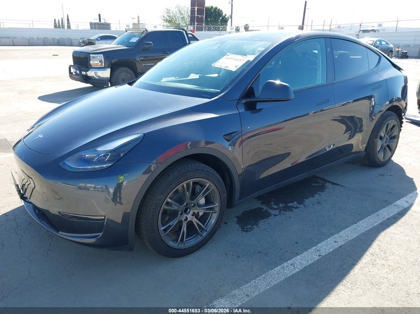 2024 Tesla Model Y Long Range Dual Motor All-Wheel Drive/Rwd