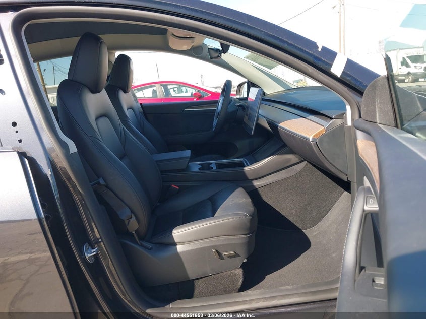 2024 Tesla Model Y Long Range Dual Motor All-Wheel Drive/Rwd