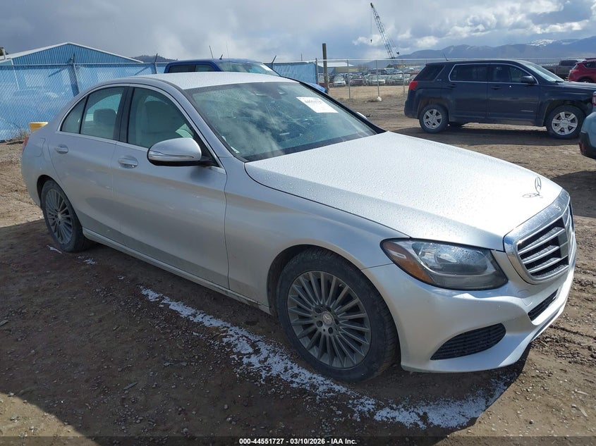 2015 Mercedes-Benz C 300 Luxury 4Matic