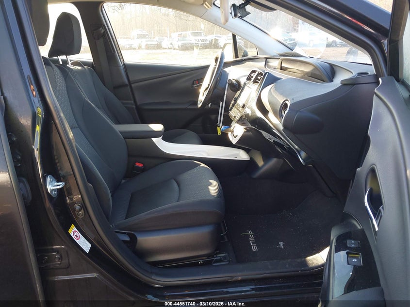 2017 Toyota Prius Three