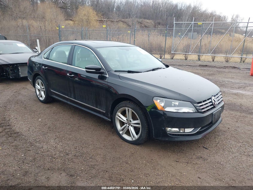 1VWCN7A38DC041171 2013 Volkswagen Passat 2.0L Tdi Sel Premium auction photo 1