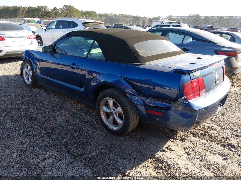 2007 Ford Mustang V6 Deluxe/V6 Premium