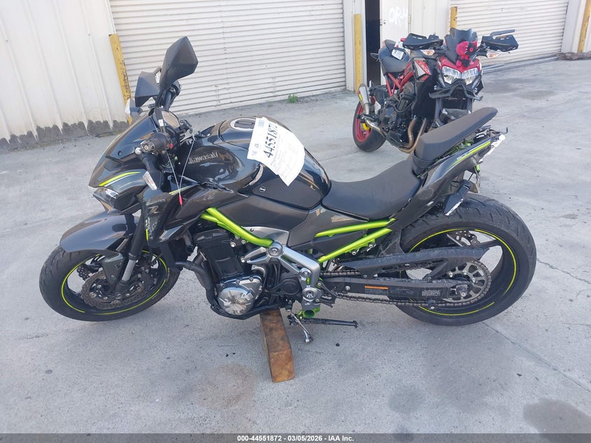2017 Kawasaki Zr900 VIN: JKAZR2A19HDA18899 Lot: 44551872