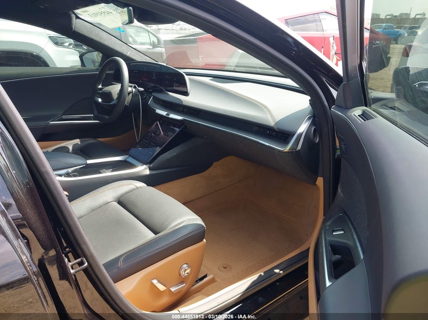 2025 Lucid Air Touring