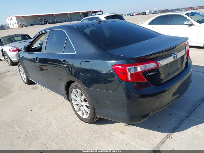 2013 Toyota Camry Hybrid Xle