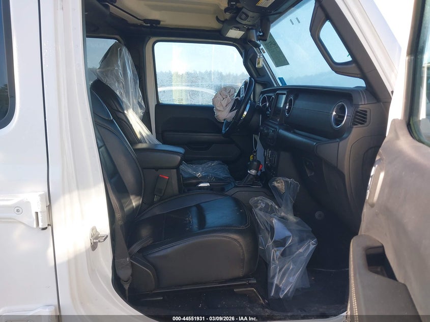 2018 Jeep Wrangler Unlimited Sahara 4X4