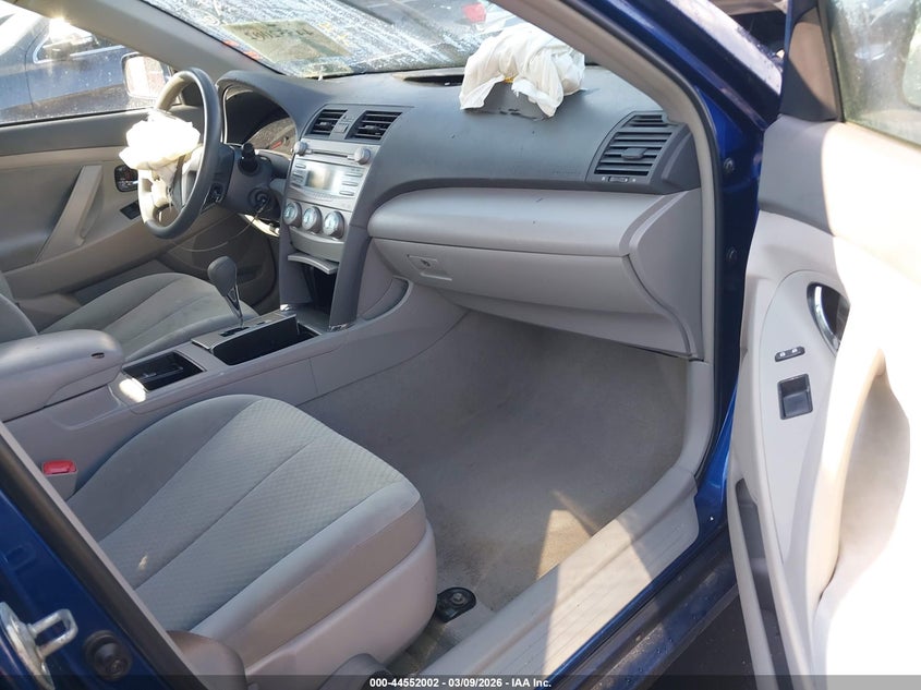 2009 Toyota Camry Le