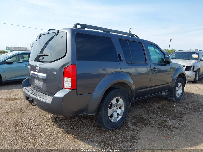 2010 Nissan Pathfinder S Fe+