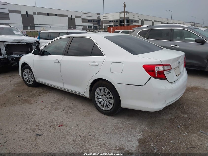 2013 Toyota Camry Le
