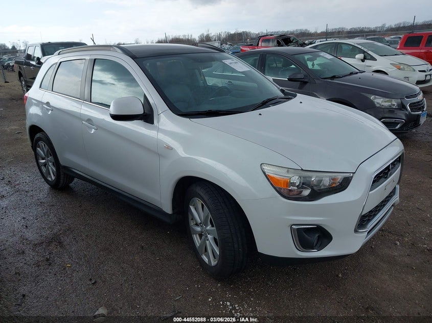 4A4AP4AU4EE013605 MITSUBISHI OUTLANDER SPORT Photo 1