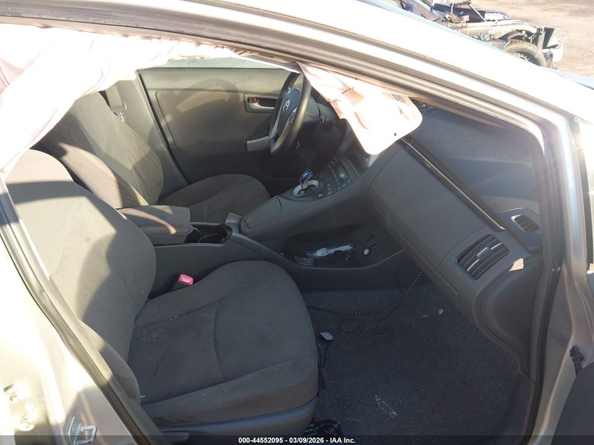 2010 TOYOTA PRIUS auction photo 5