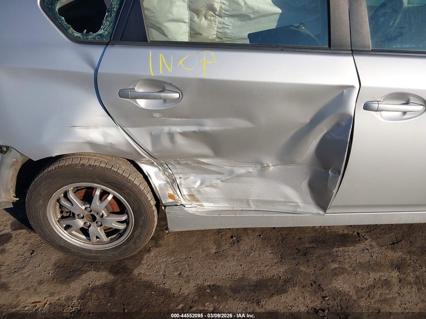 2010 TOYOTA PRIUS auction photo 6