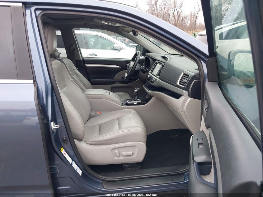 2019 Toyota Highlander Xle