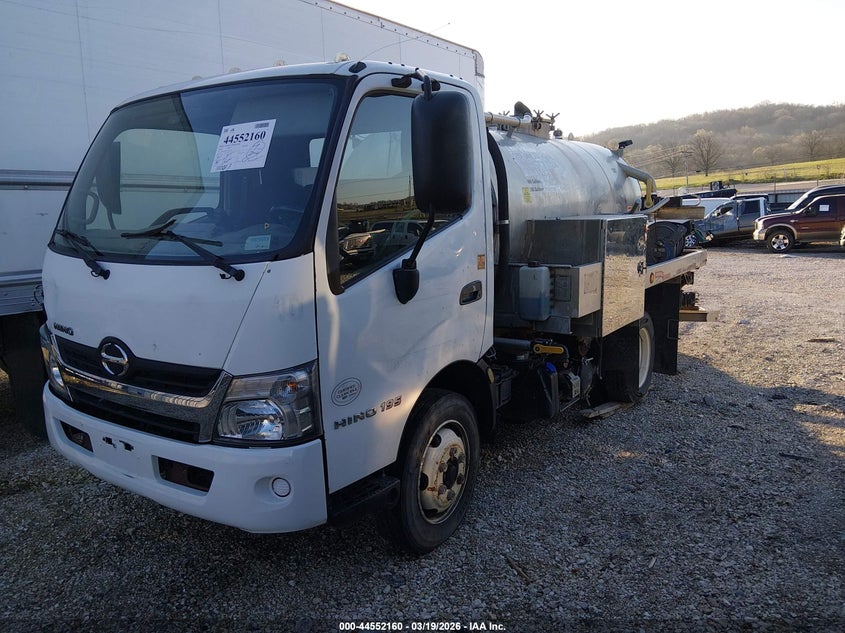 2018 Hino Xjc700