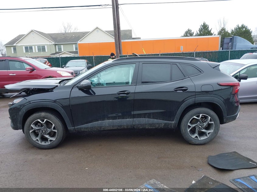 2024 Chevrolet Trax Fwd Lt VIN: KL77LHE29RC239702 Lot: 44552186