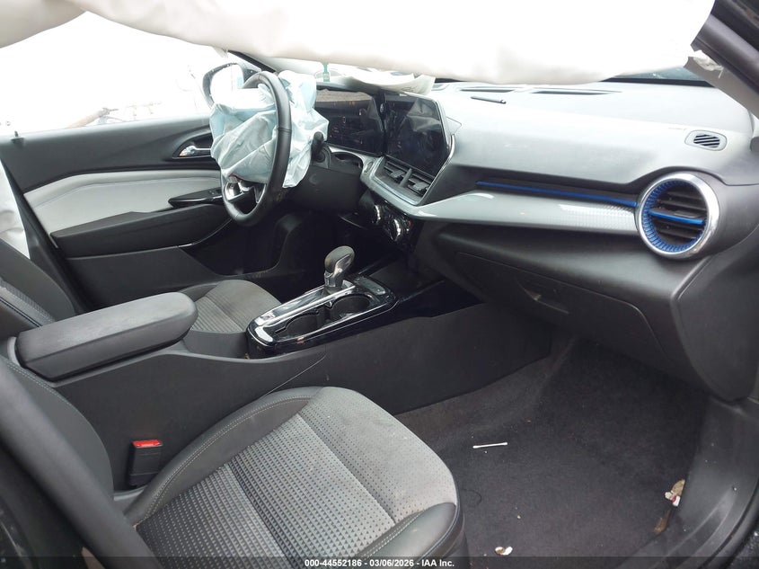 2024 Chevrolet Trax Fwd Lt