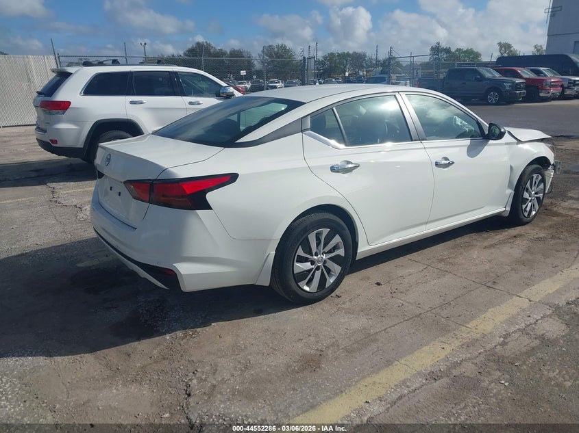 VIN 1N4BL4BV2RN393490 2024 NISSAN ALTIMA S FWD