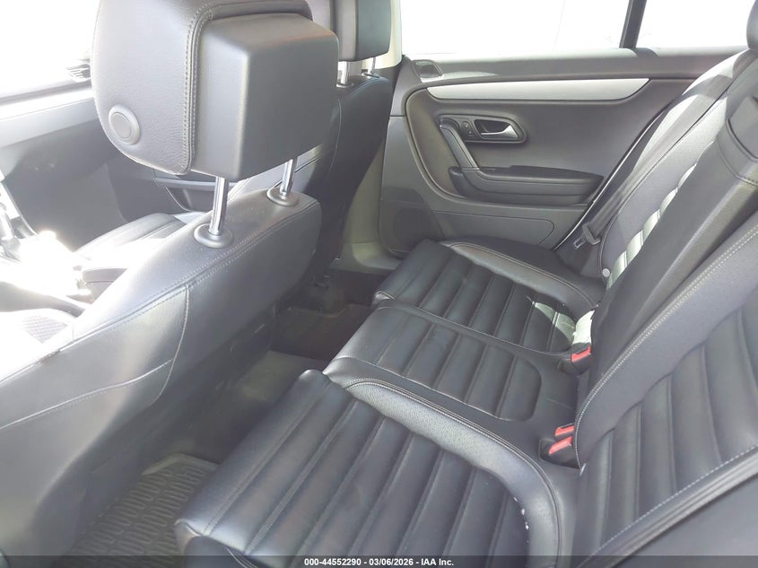 2015 Volkswagen Cc 2.0T R-Line VIN: WVWBP7AN1FE814144 Lot: 44552290