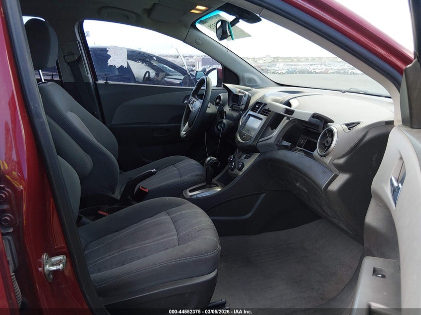 2014 Chevrolet Sonic Lt Auto