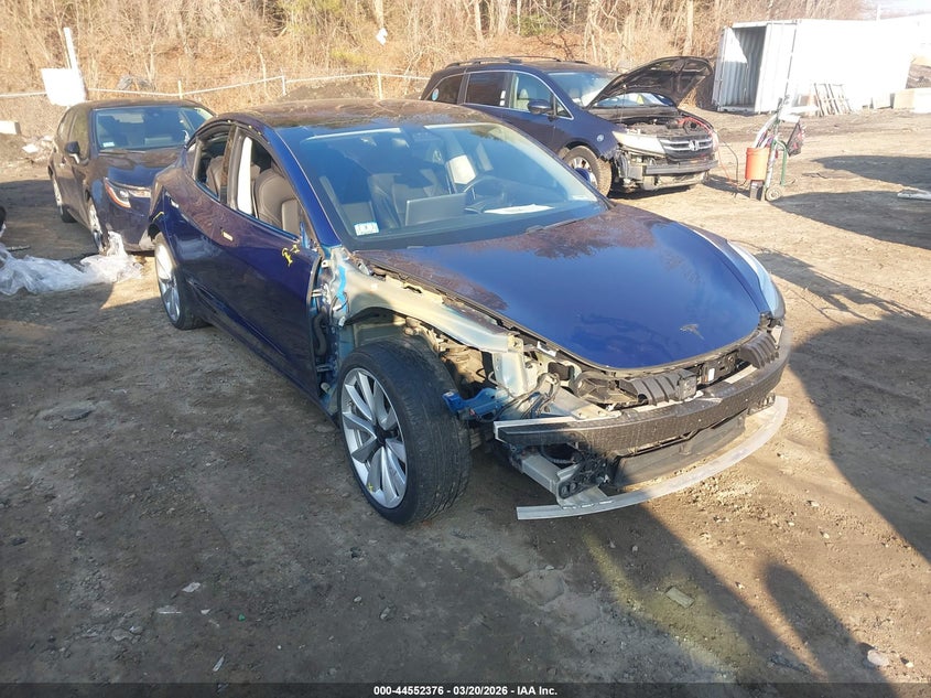 2018 Tesla Model 3 Long Range/Performance