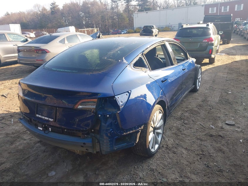 2018 Tesla Model 3 Long Range/Performance