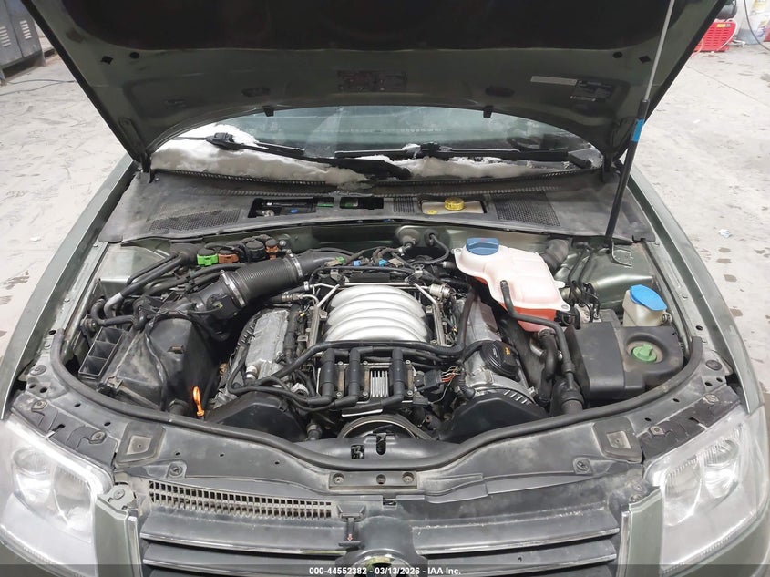 2003 Volkswagen Passat Glx VIN: WVWTH63B83P385115 Lot: 44552382