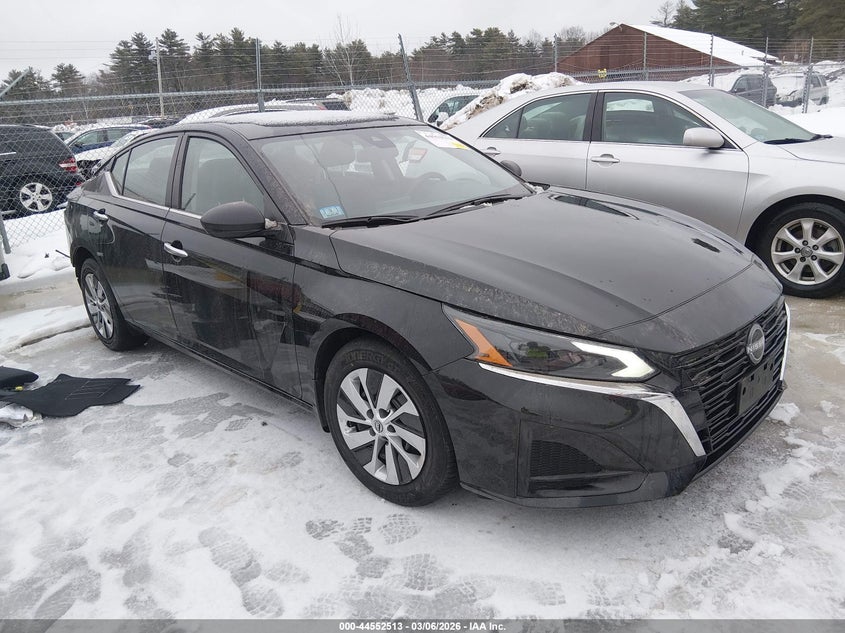 2024 Nissan Altima S Fwd