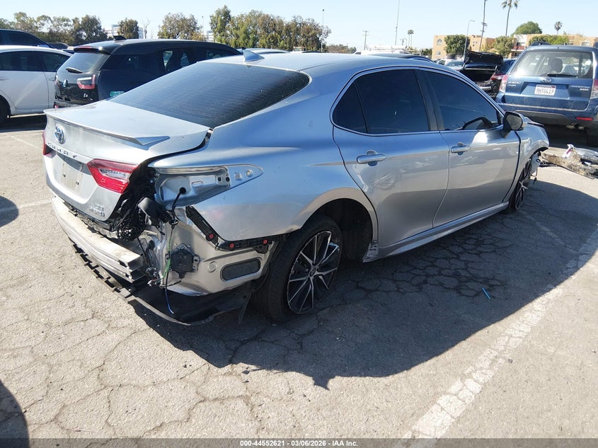 2022 Toyota Camry Se Hybrid