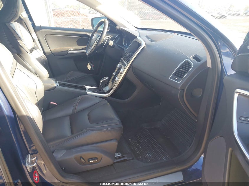 2015 Volvo Xc60 T6 Platinum