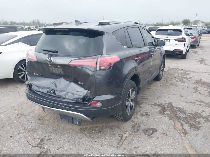 Vin: jtmwfrev6jj150742, lot: 45049563, toyota rav4 xle 20184