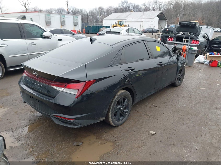 2021 Hyundai Elantra Sel