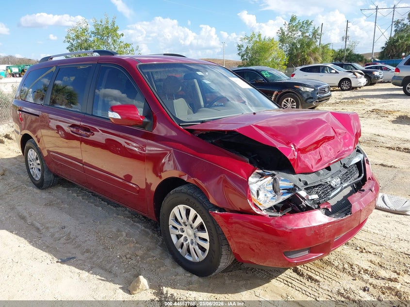 2012 KIA SEDONA LX