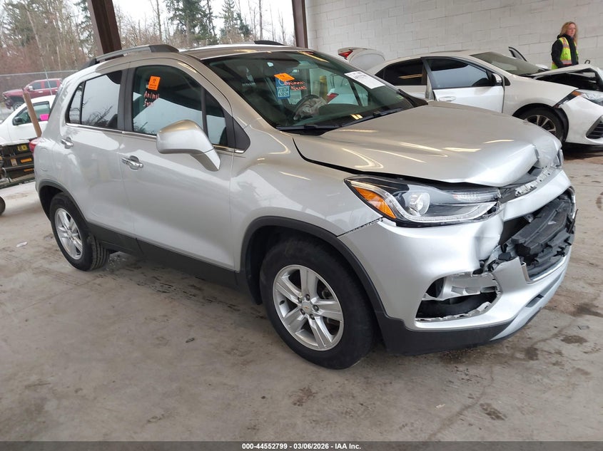 2020 CHEVROLET TRAX FWD LT