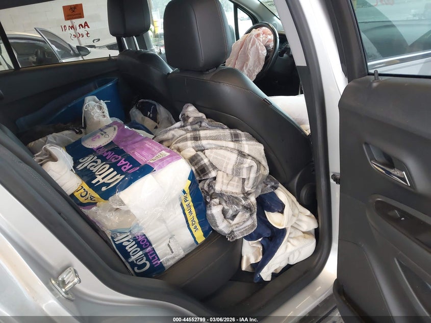 VIN KL7CJLSB3LB018251 2020 CHEVROLET TRAX FWD LT