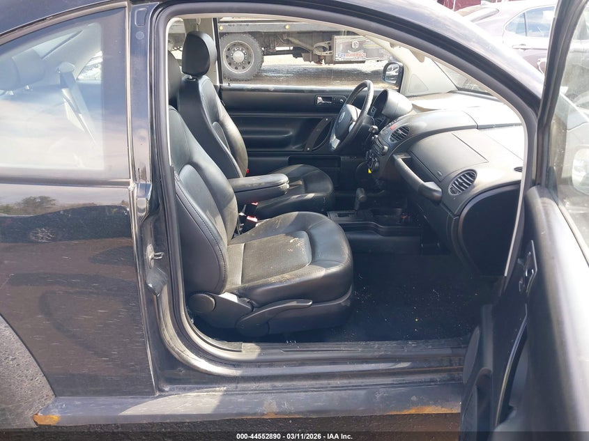 2009 Volkswagen New Beetle 2.5L