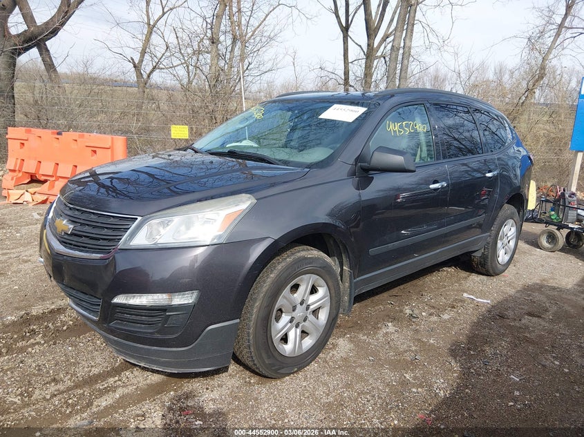 2015 Chevrolet Traverse Ls 1GNKRFED6FJ279767 photo 1