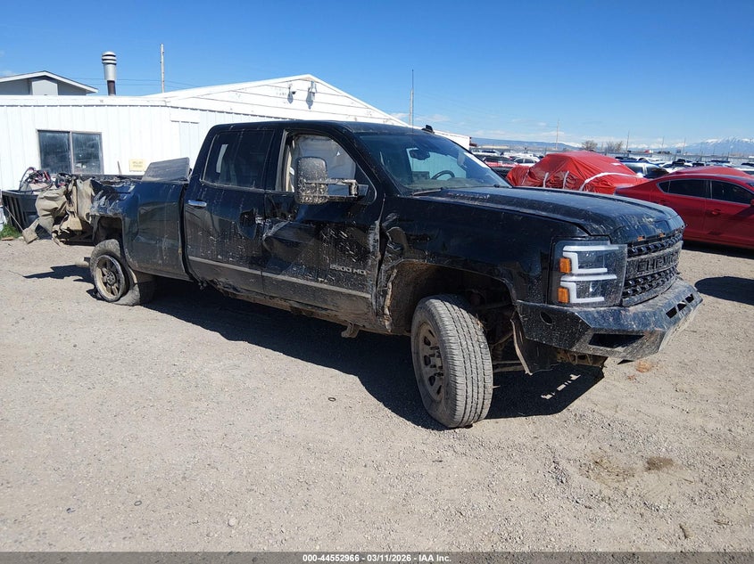 2015 CHEVROLET SILVERADO 2500HD LTZ
