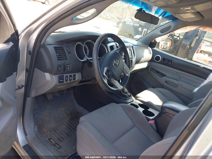 2015 Toyota Tacoma Base V6