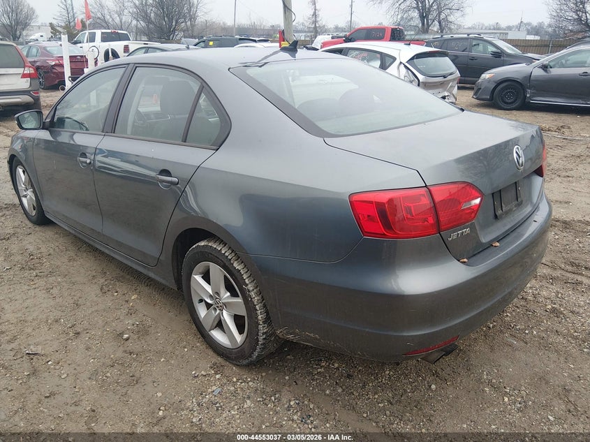 Vin: 3vwll7aj1cm331110, lot: 45049897, volkswagen jetta 2.0l tdi 20123